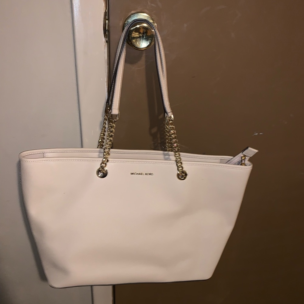 Michael Kors Jet Set Chain Tote